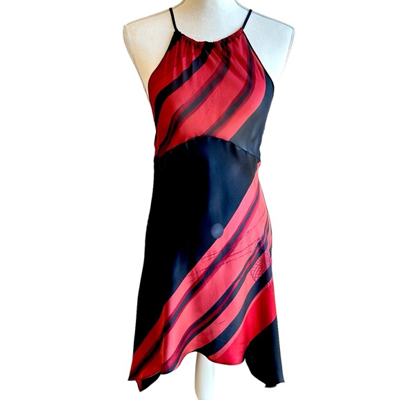 Victoria's Secret Other - Victoria’s Secret Red Black Print Spaghetti Strap Nightgown Size Medium